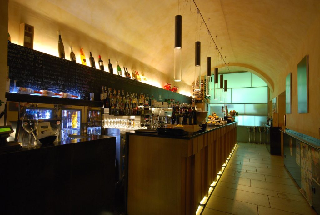 Fabrizio Favaretto Contract